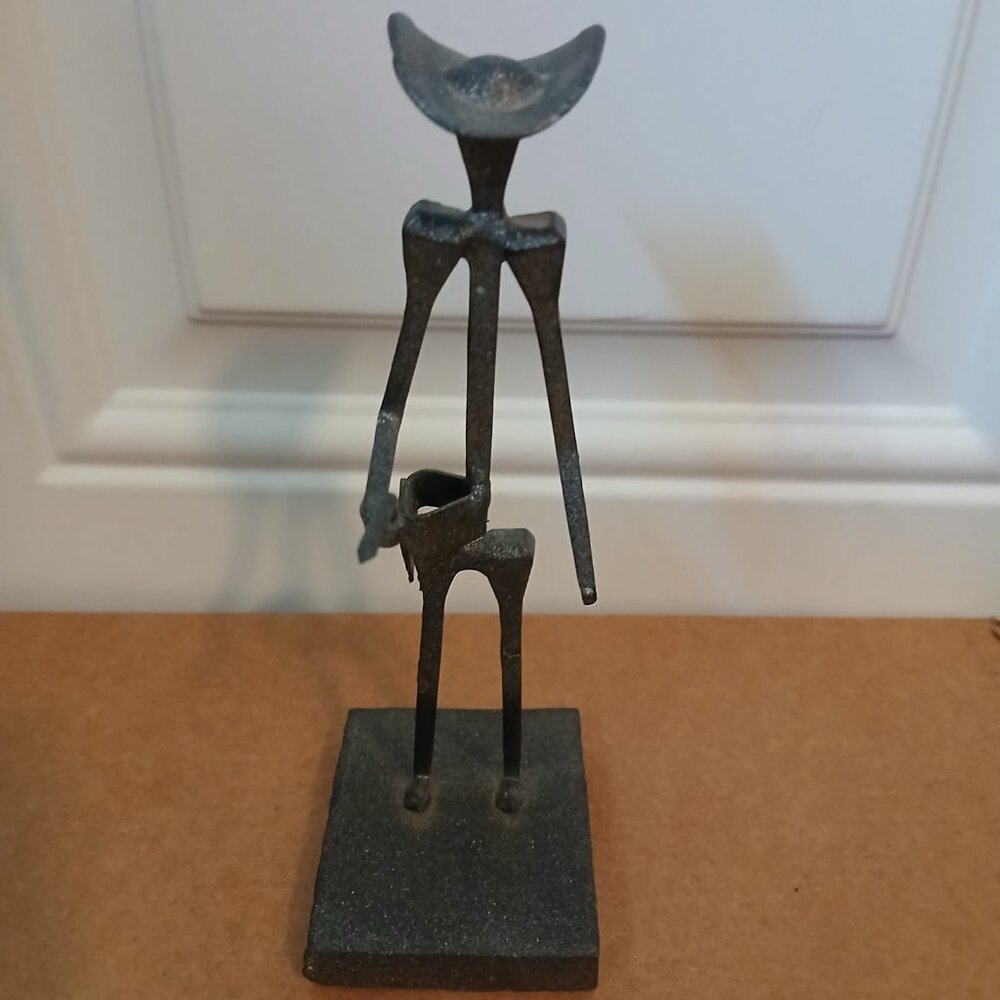 Vintage Brutalist /  Folk Art Gunslinger Sculpture - Picture 2 of 6